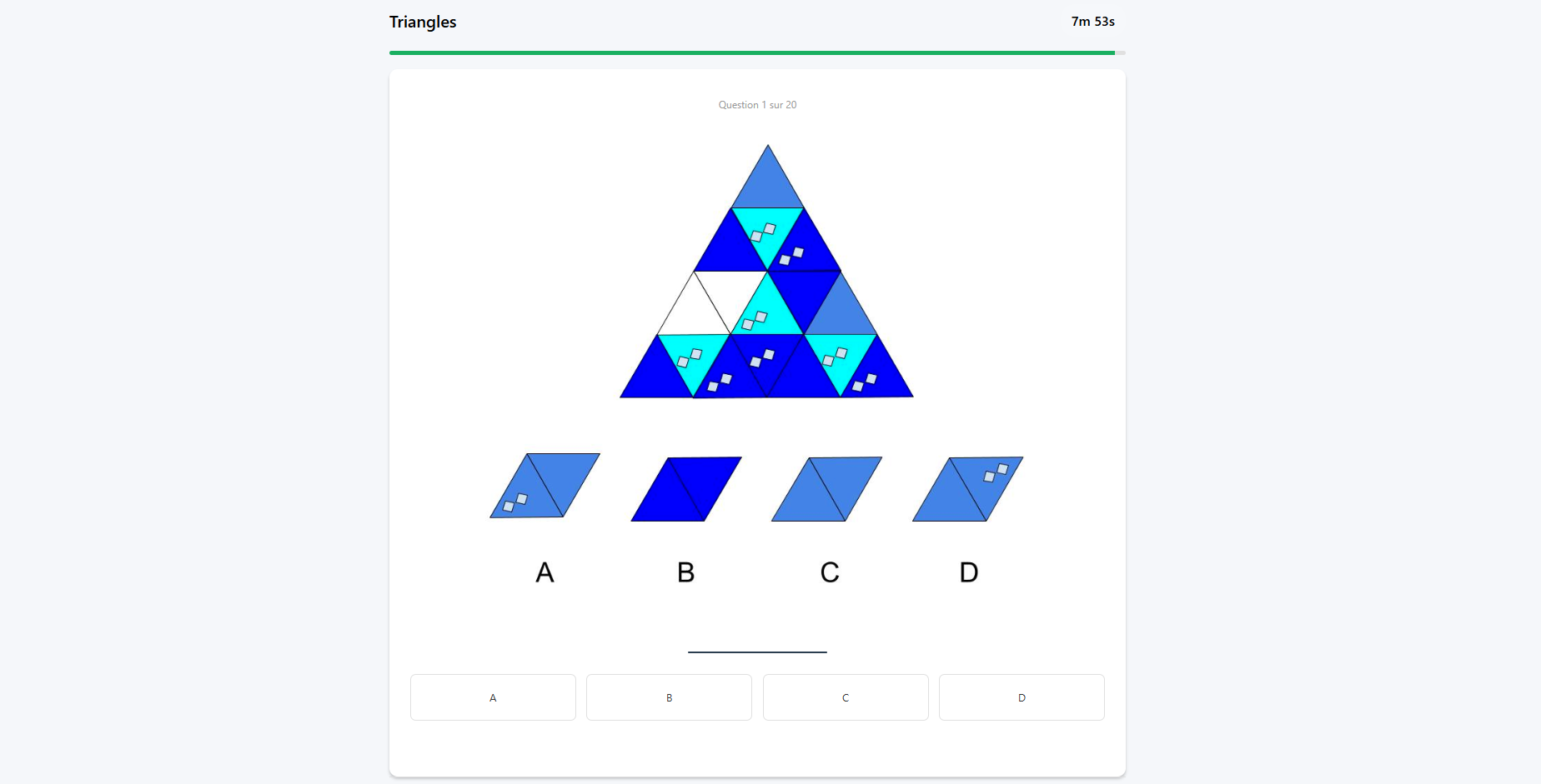 Question 1 sur 20 : figure de triangles bleus et cyan à losanges, deux cases blanches à compléter parmi quatre propositions