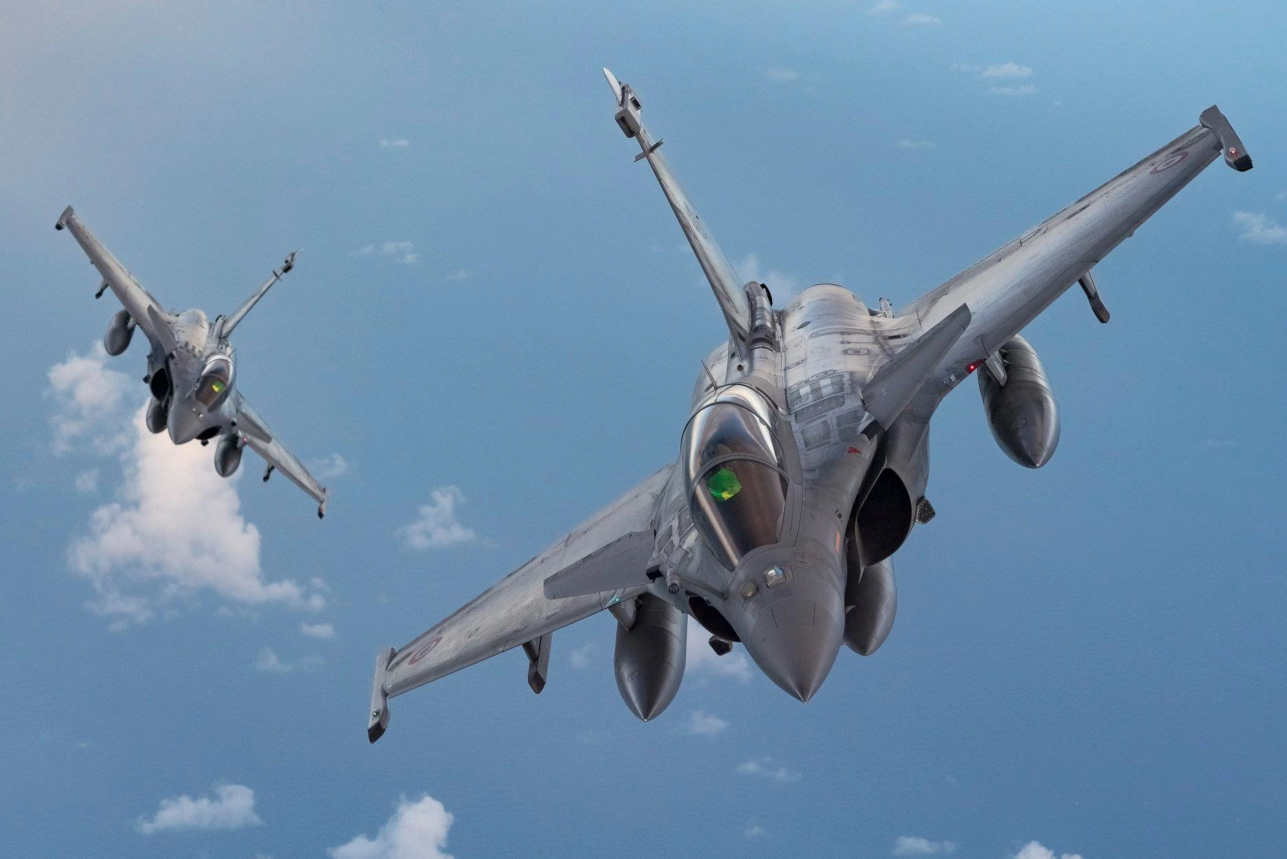 Patrouille de Rafale de l'armée de l'Air et de l'Espace en vol